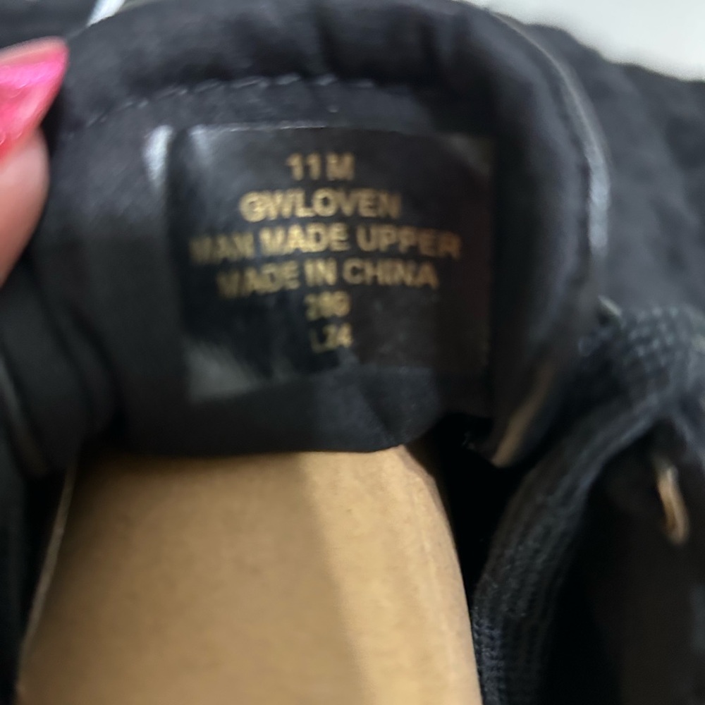 Macy's Guess Black Quilted Sneakers with Gold Details - Picture 2 of 5